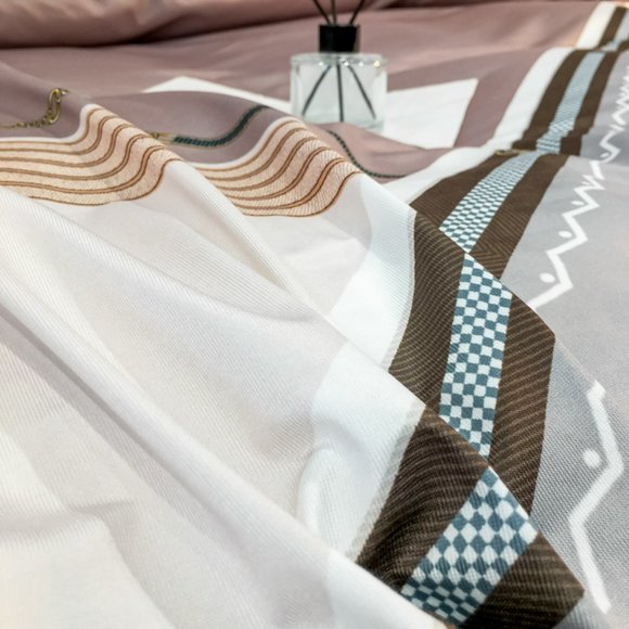 Luxury Brushed Cotton Bedding Set of Four - Picture 11 of 15